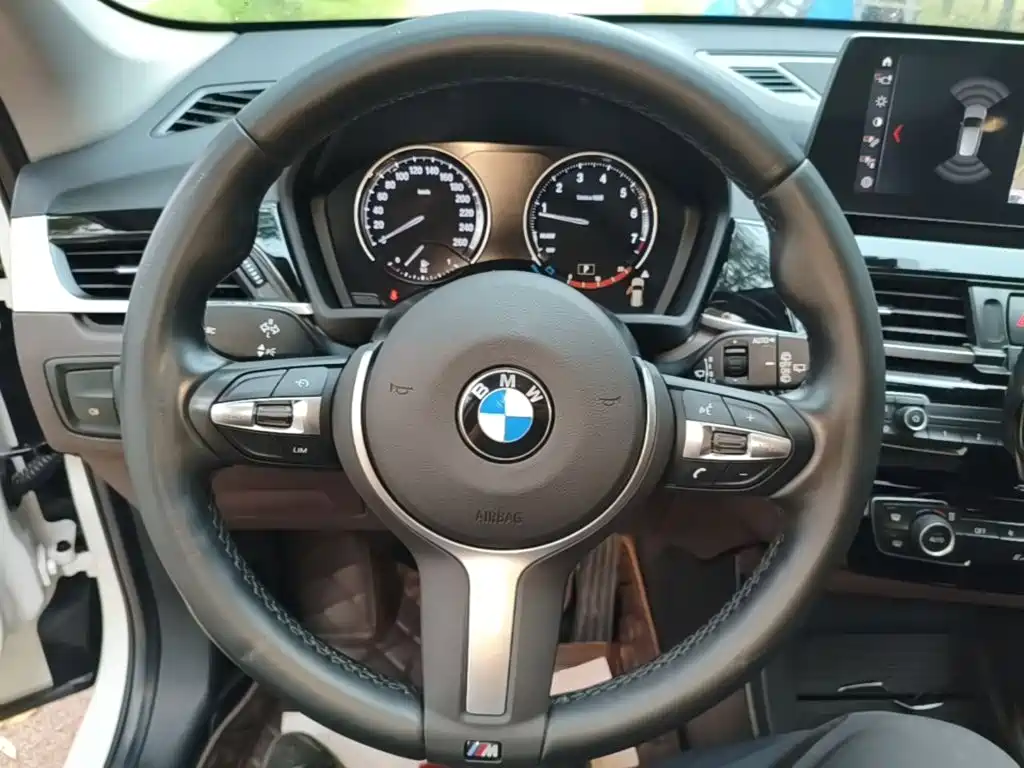 BMW X1 — миниатюра 11