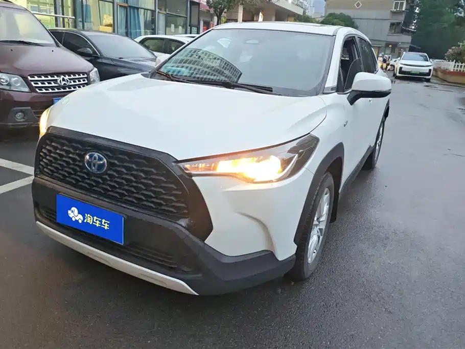 Toyota Corolla Cross 2023