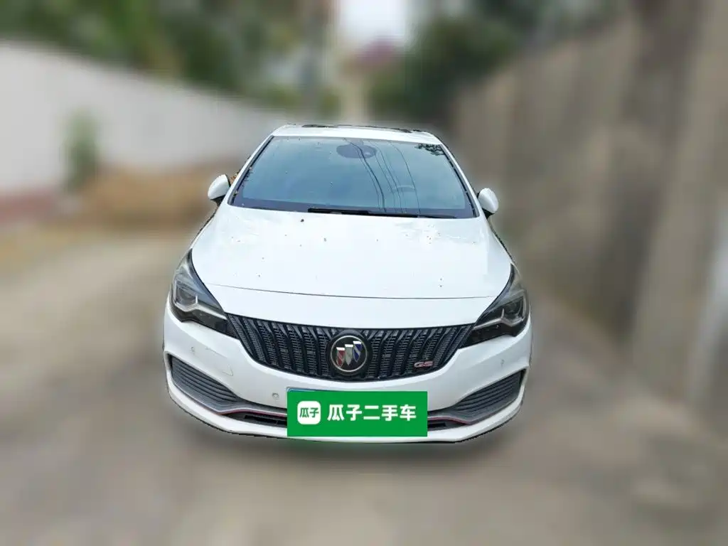 Buick Verano — миниатюра 3