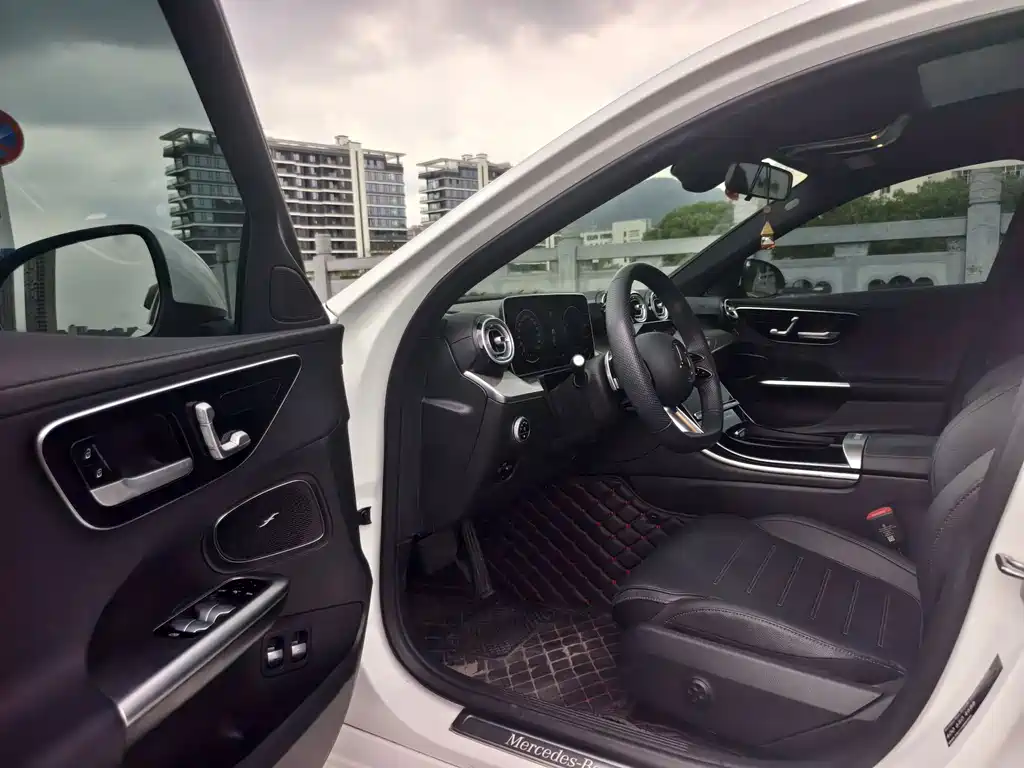 Mercedes-Benz C-Class New Energy — миниатюра 6