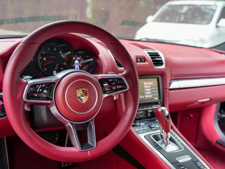 Porsche Cayman — миниатюра 14