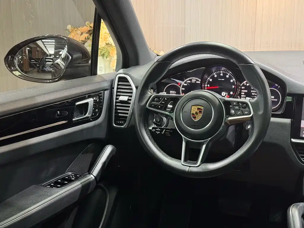 Porsche Cayenne 2018 Cayenne 3.0T