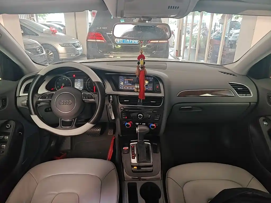 Audi A4L — миниатюра 10