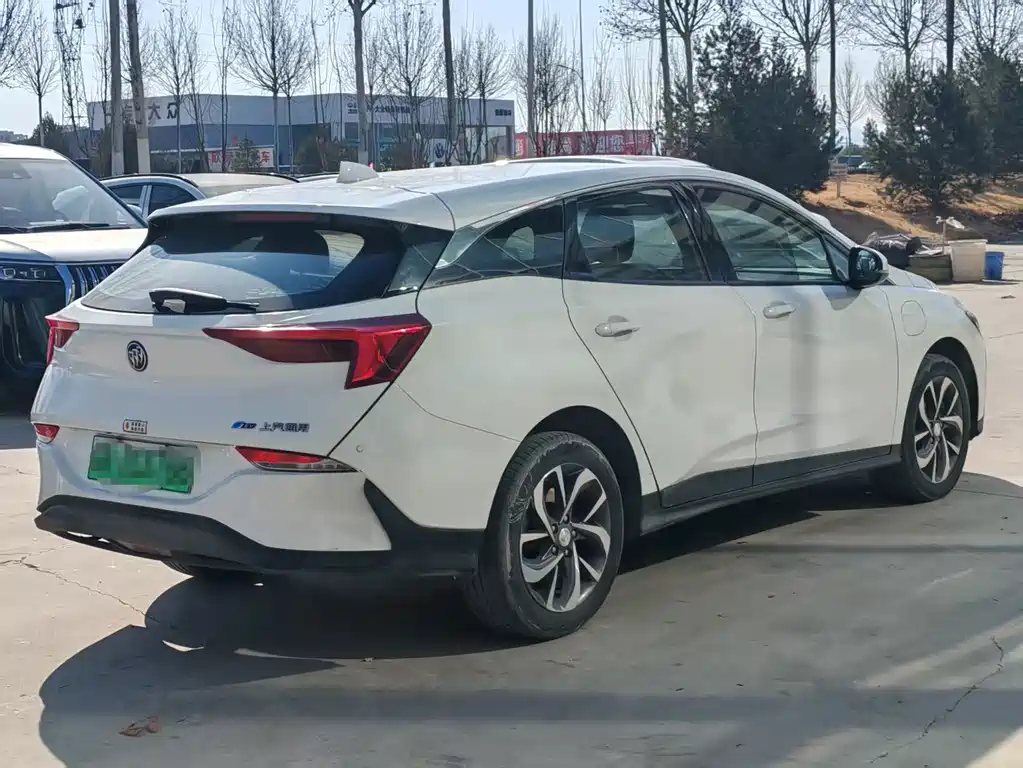 BUICK SLIGHTLY BLUE 6