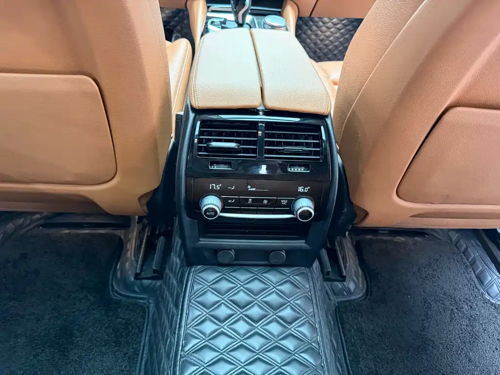 BMW 6 Series GT — миниатюра 18
