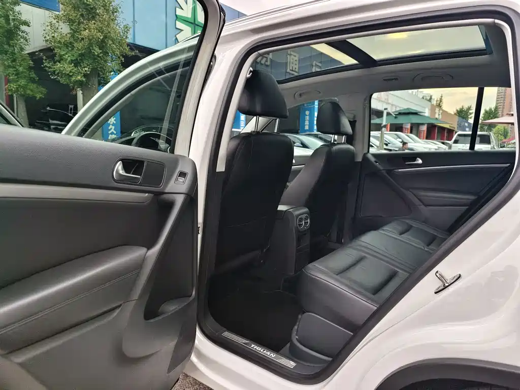 Volkswagen Tiguan — миниатюра 11