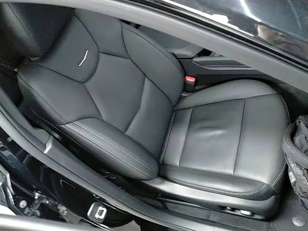 Cadillac CT5 — миниатюра 25