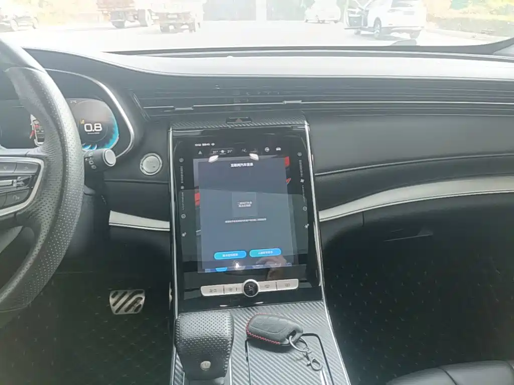 Roewe RX5 MAX — миниатюра 13