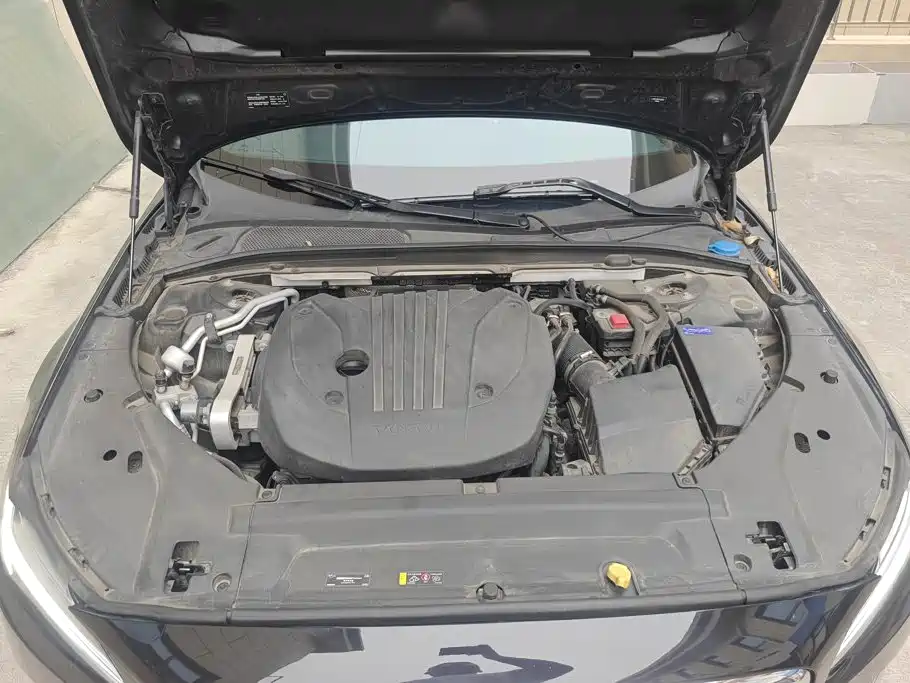 Volvo S90 — миниатюра 10