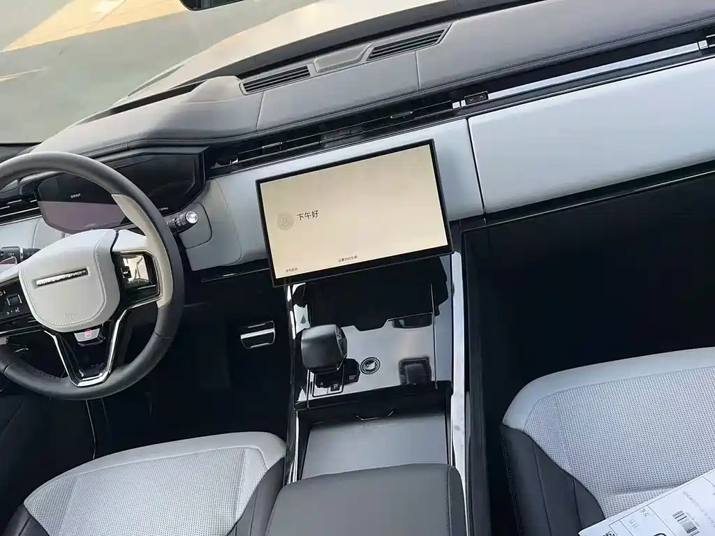 Land Rover Sport — миниатюра 4
