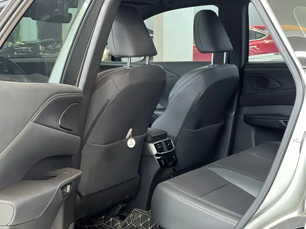 Lexus RX — миниатюра 15