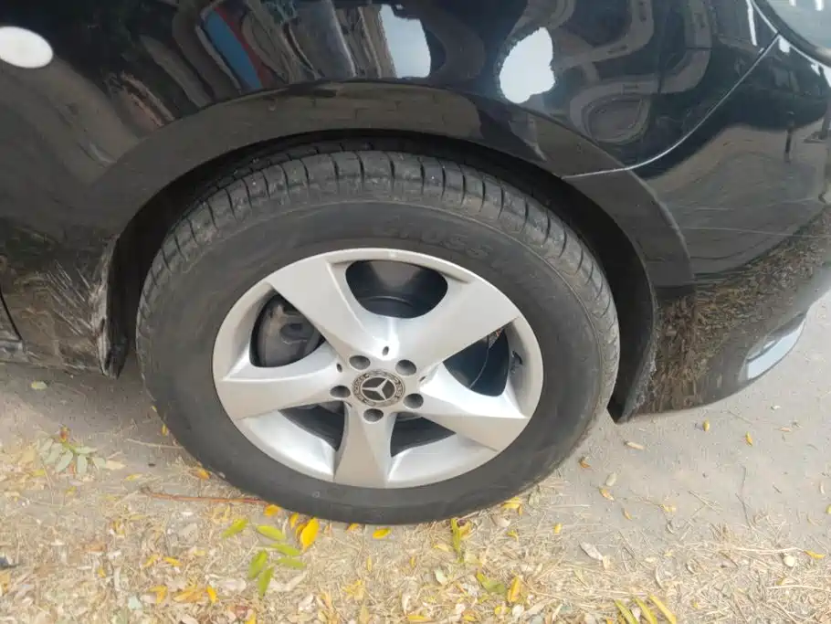 Mercedes-Benz Vito — миниатюра 6