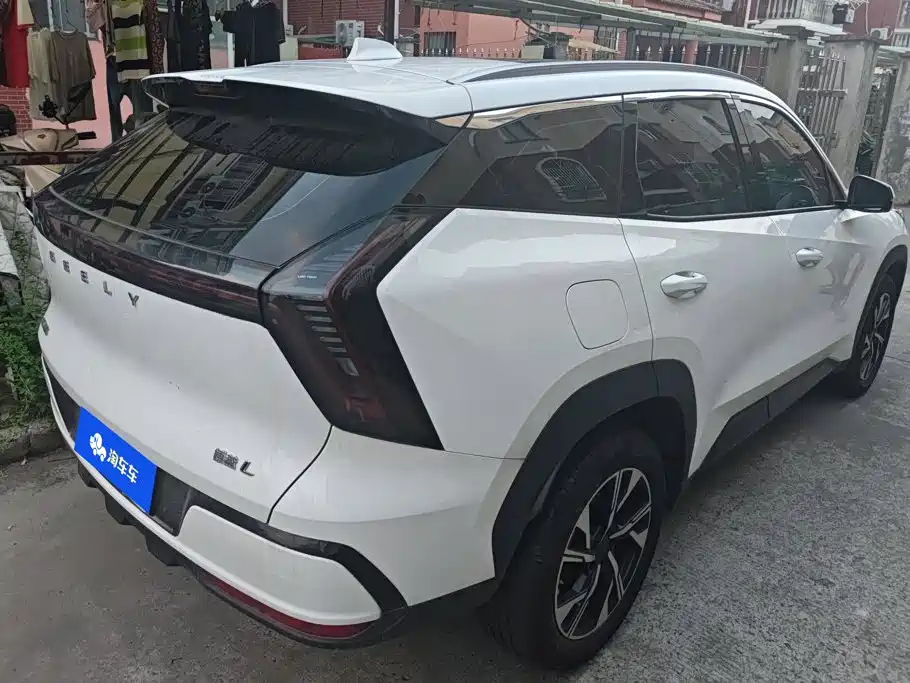 Geely Boyue L — миниатюра 3
