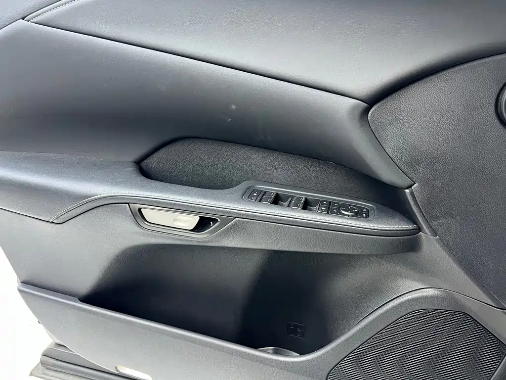 Lexus RX — миниатюра 7