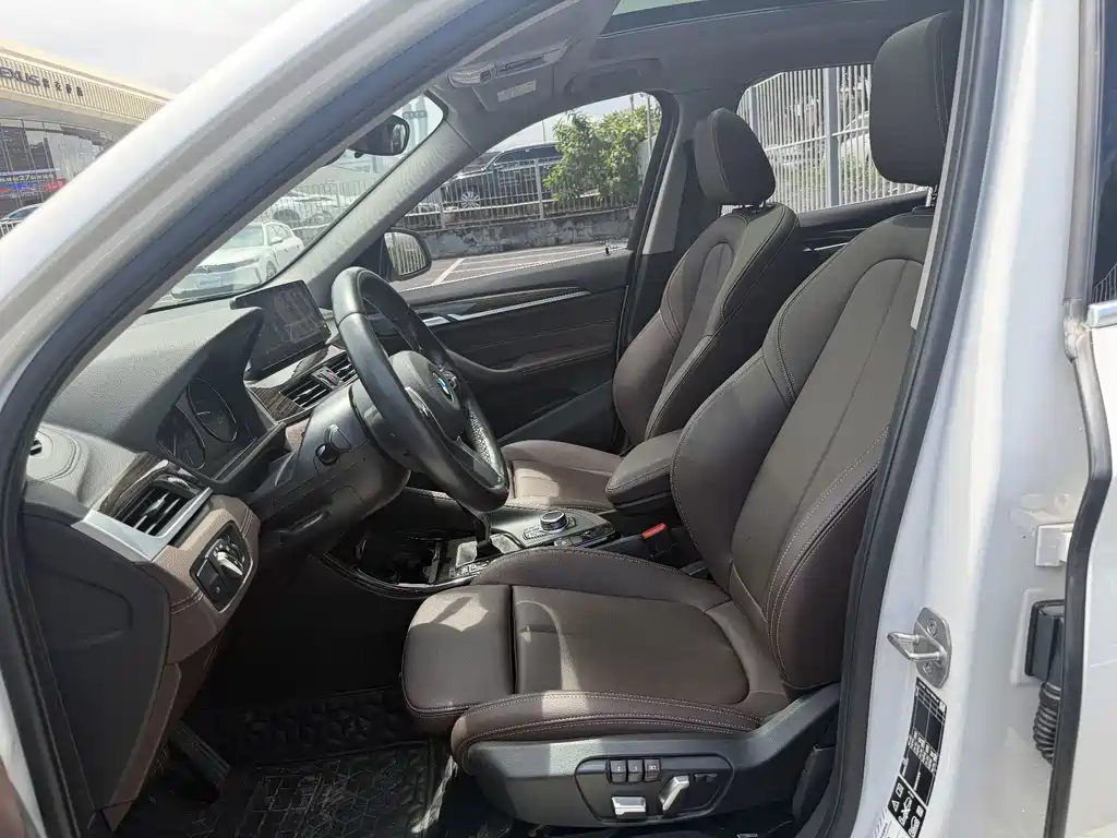 BMW X1 — миниатюра 9