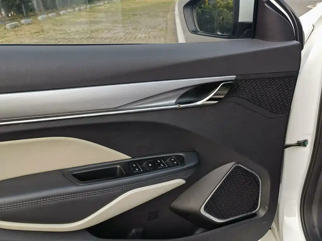 Geely Binrui — миниатюра 15