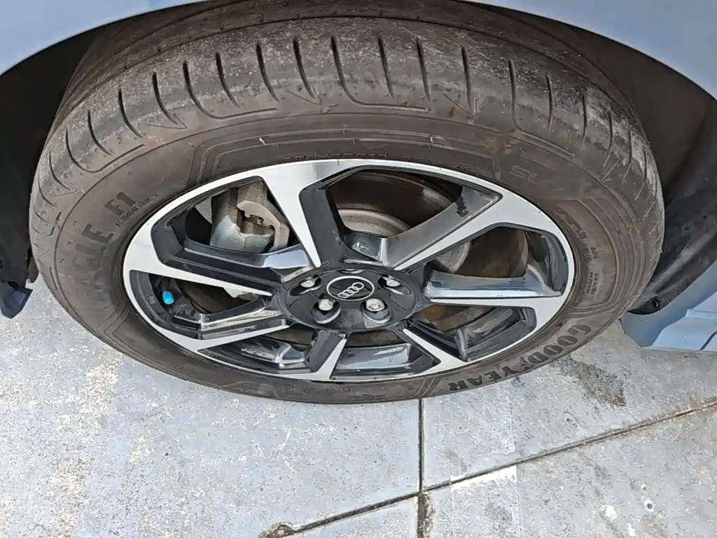 Audi Q3 Sportback — миниатюра 23