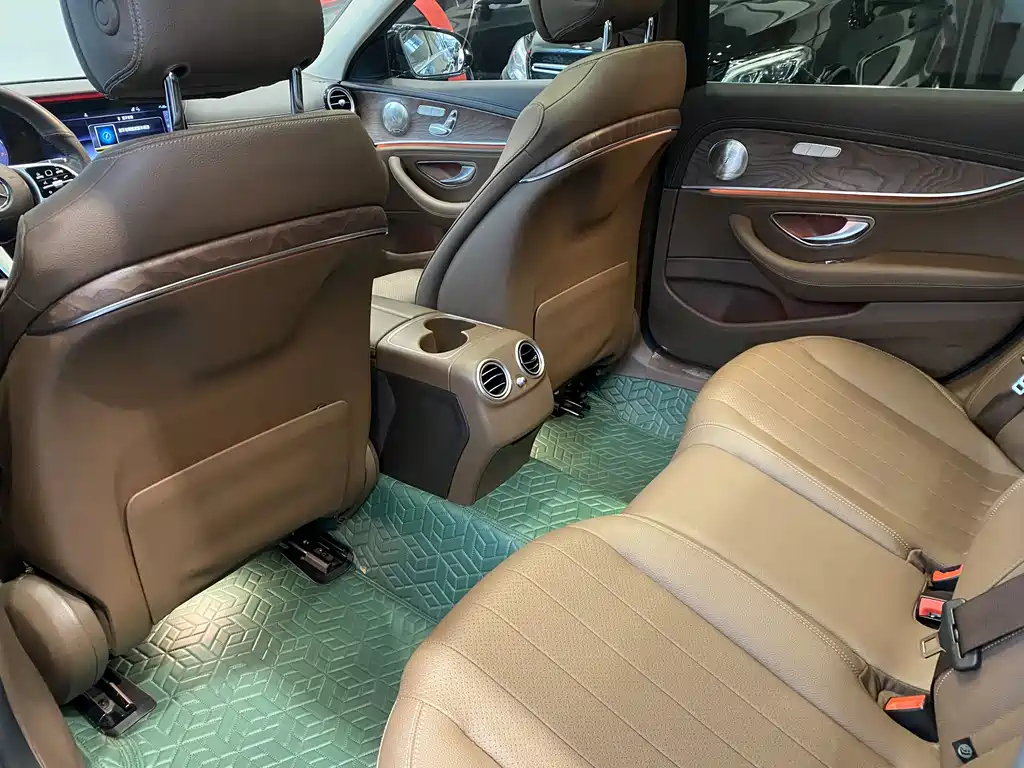 Mercedes-Benz E-Class E 2020 E 260 L 4MATIC