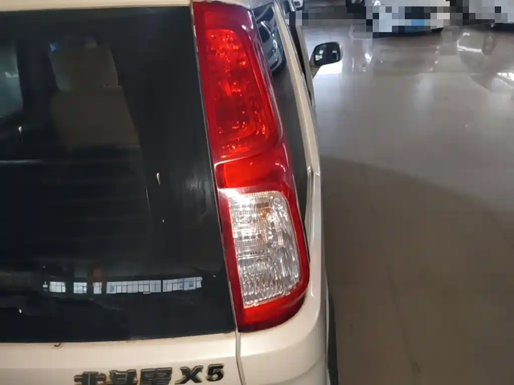 Suzuki Wagon R X5 — миниатюра 8