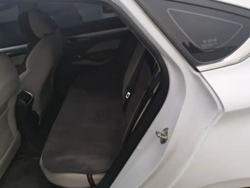Geely Binrui — миниатюра 17