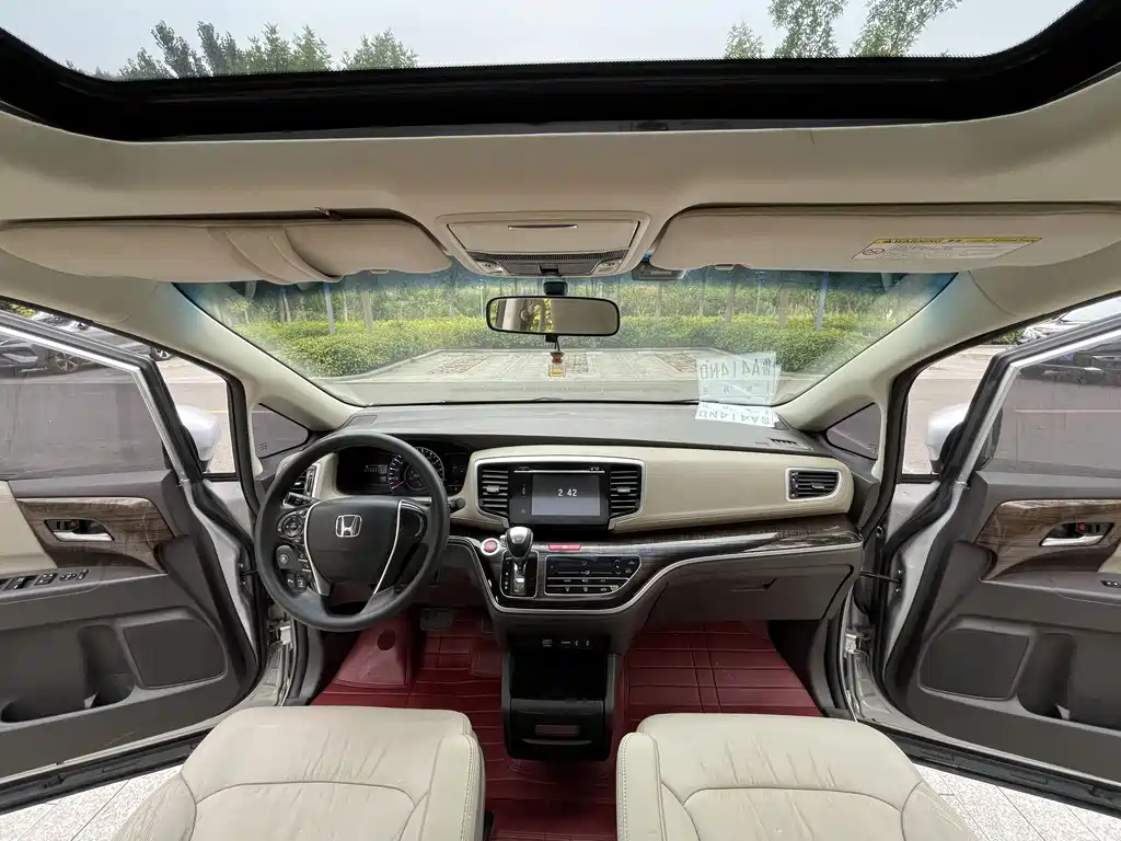 Honda Odyssey — миниатюра 6