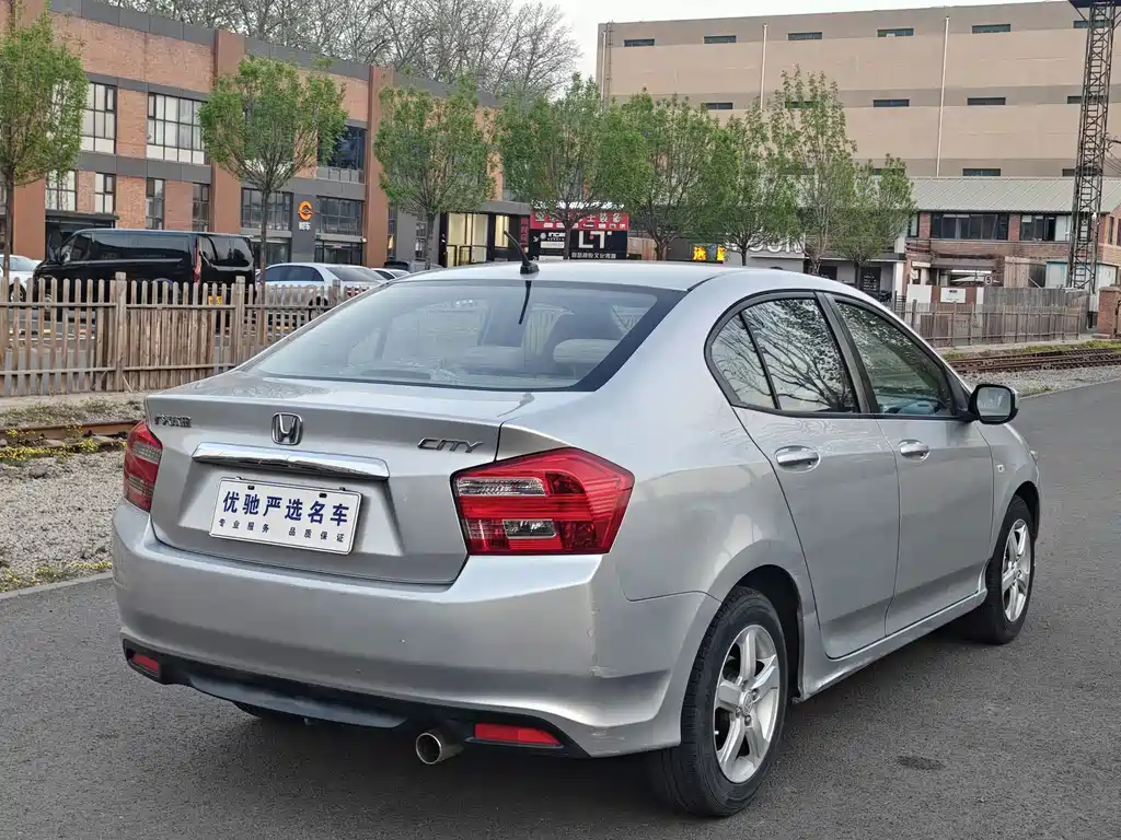 Honda City Classic Elegant 1.5L Manual Elite Edition, фото 7