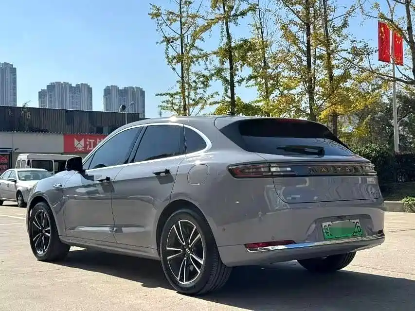 AITO ASK THE WORLD M5