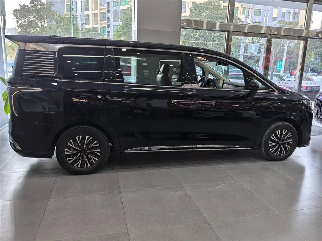 Hongqi HONGQI HQ9 PHEV