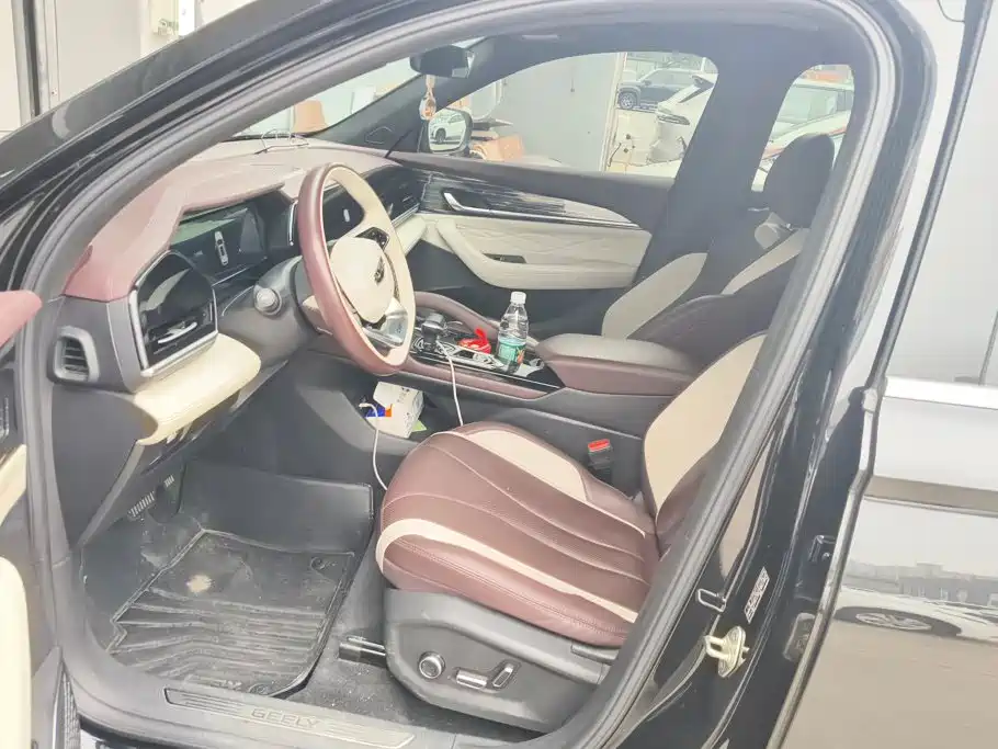 Geely Xingyue L — миниатюра 9