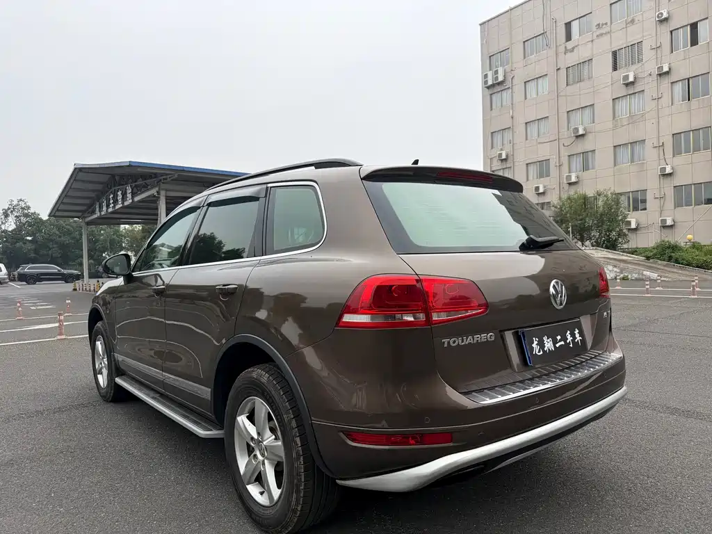 Volkswagen Touareg — миниатюра 7