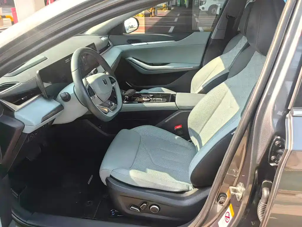 Changan Ruicheng PLUS — миниатюра 4