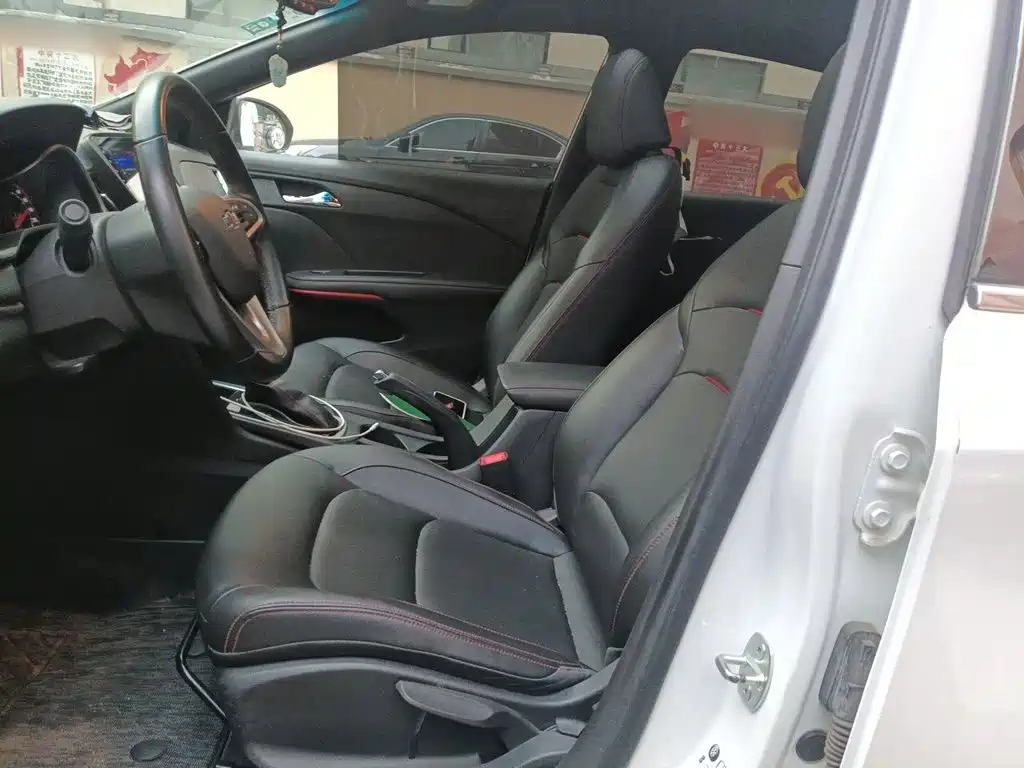 Chevrolet Monza — миниатюра 11