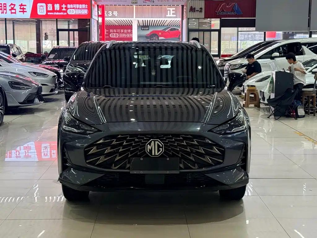 MG MG ONE — миниатюра 2