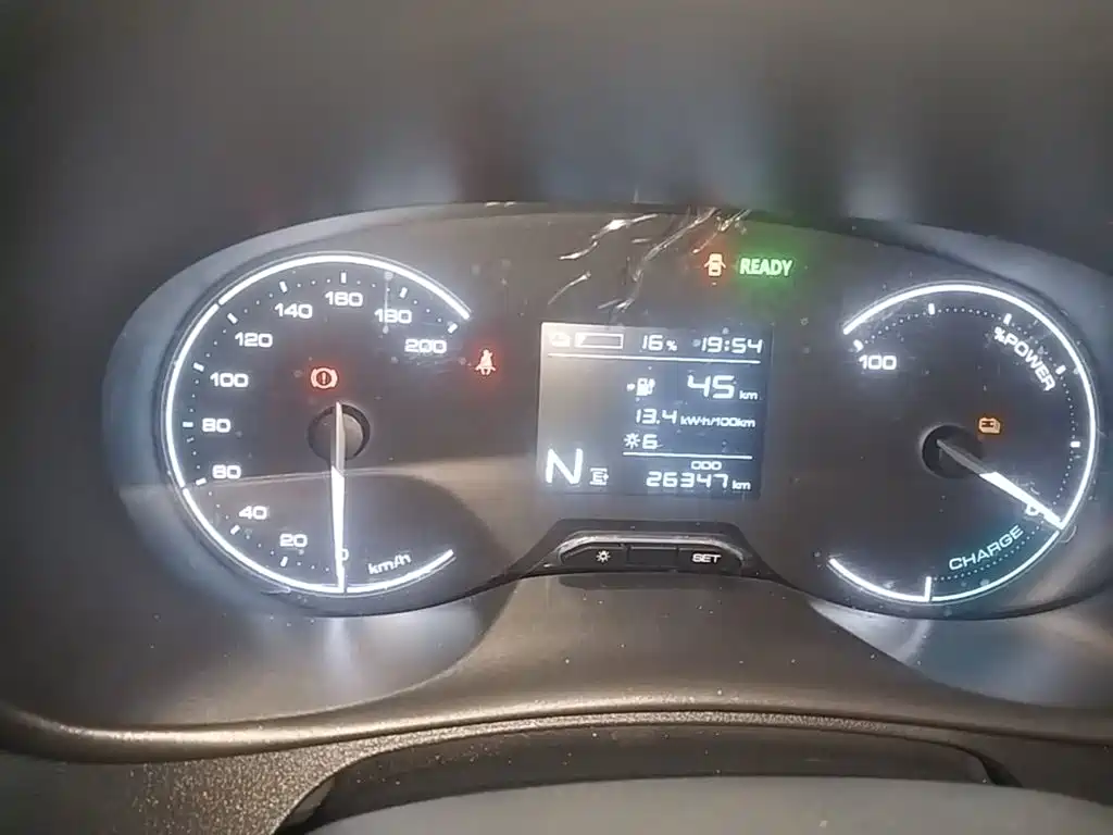 Wuling Hongguang EV — миниатюра 12