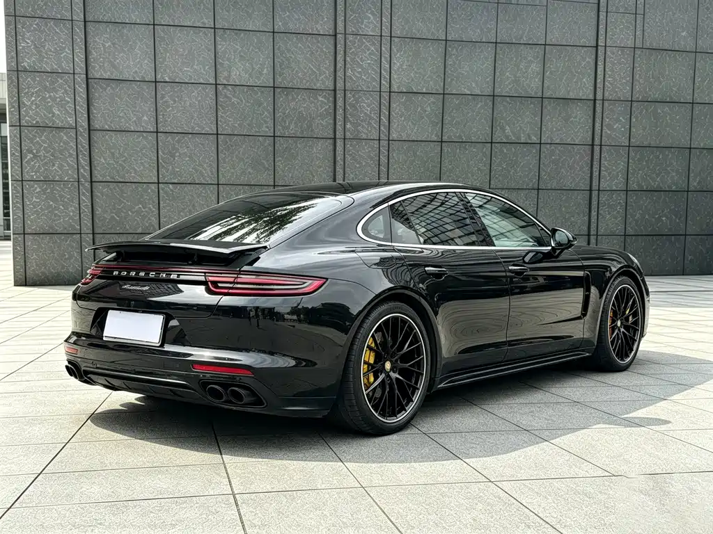 Porsche Panamera — миниатюра 19