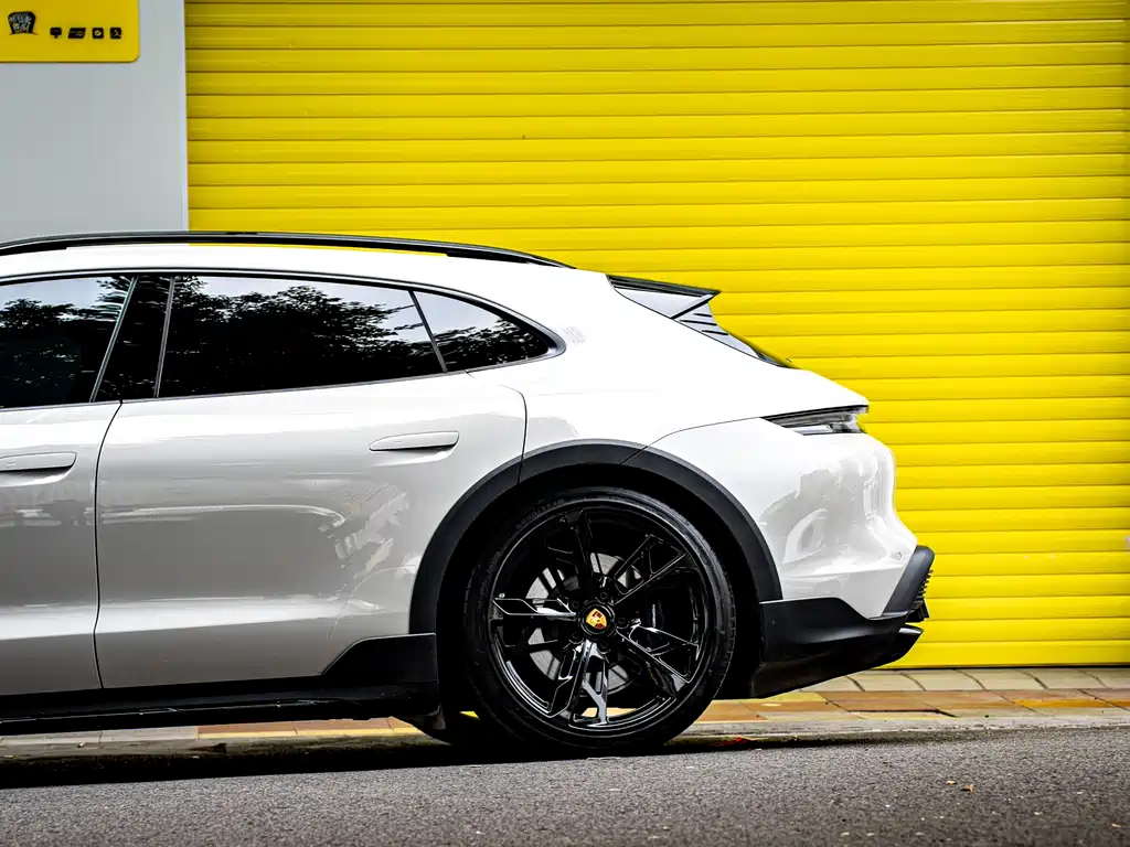Porsche Taycan 2022 Taycan 4 Cross Turismo