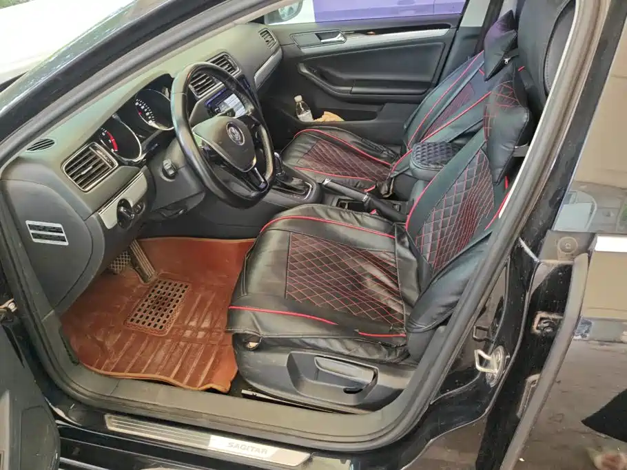 Volkswagen Sagitar — миниатюра 9
