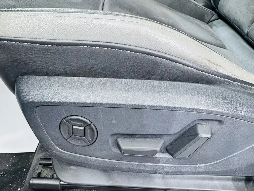 Audi Q3 — миниатюра 9