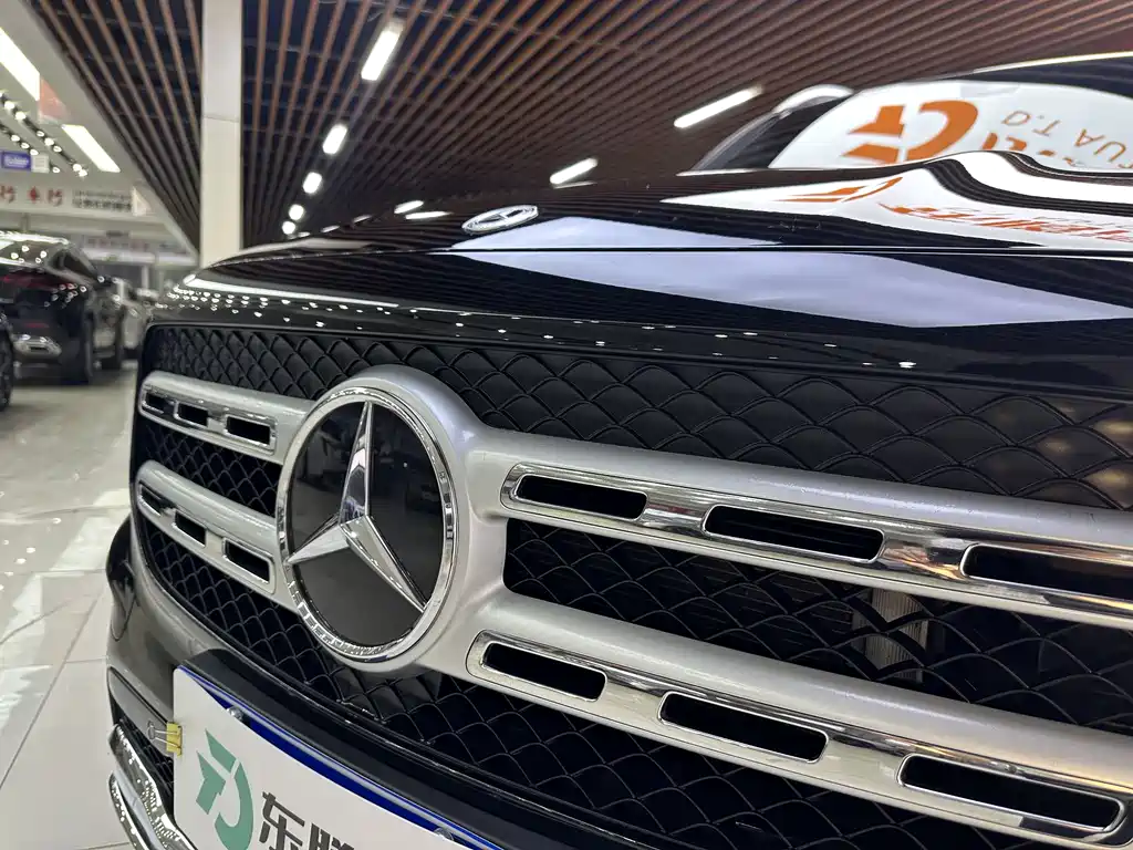 Mercedes-Benz GLB 2023 GLB 220