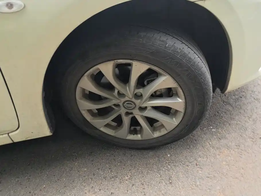 Nissan Sylphy — миниатюра 6