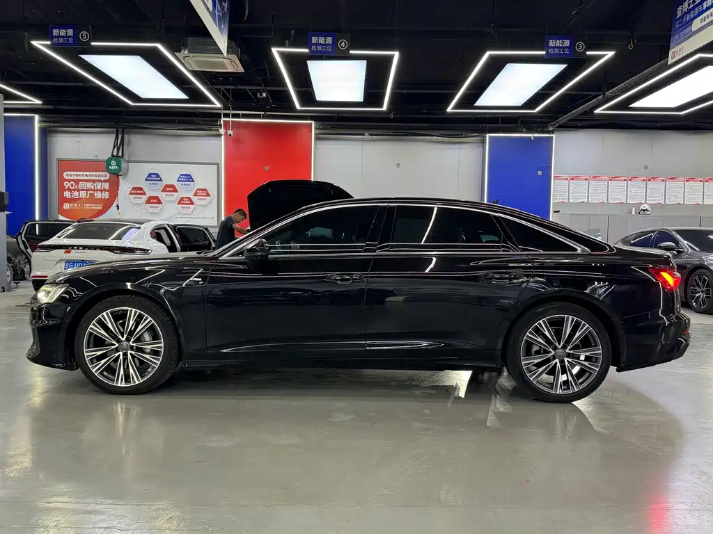 Audi A6L — миниатюра 4