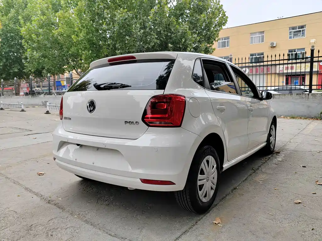 Volkswagen Polo — миниатюра 4