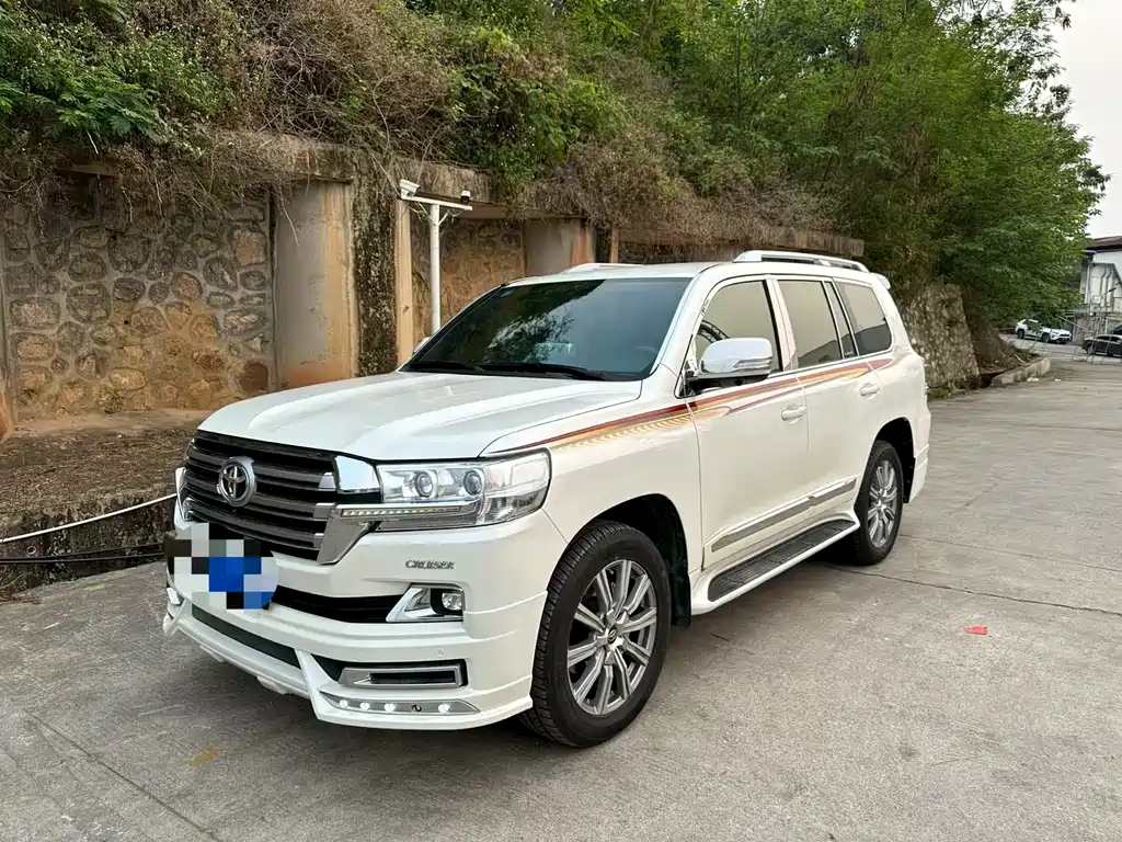 Toyota Land Cruiser 2018