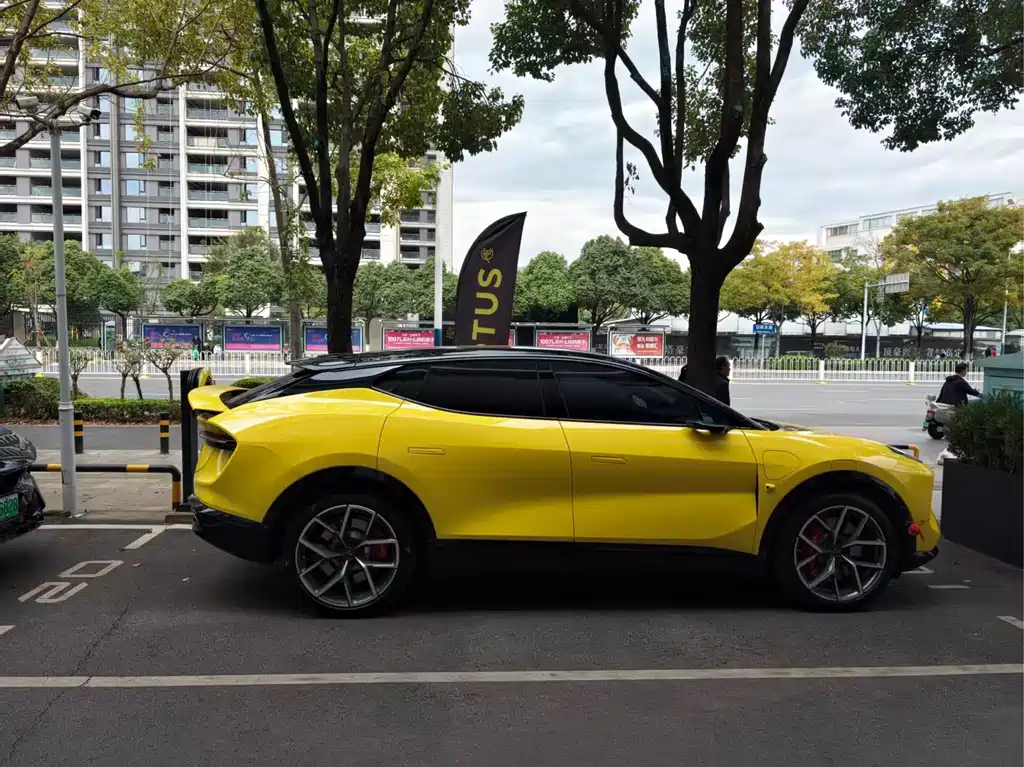 Lotus Eletre — миниатюра 6