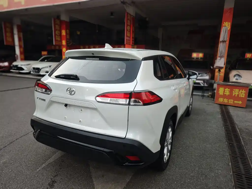 Toyota Frontlander — миниатюра 5