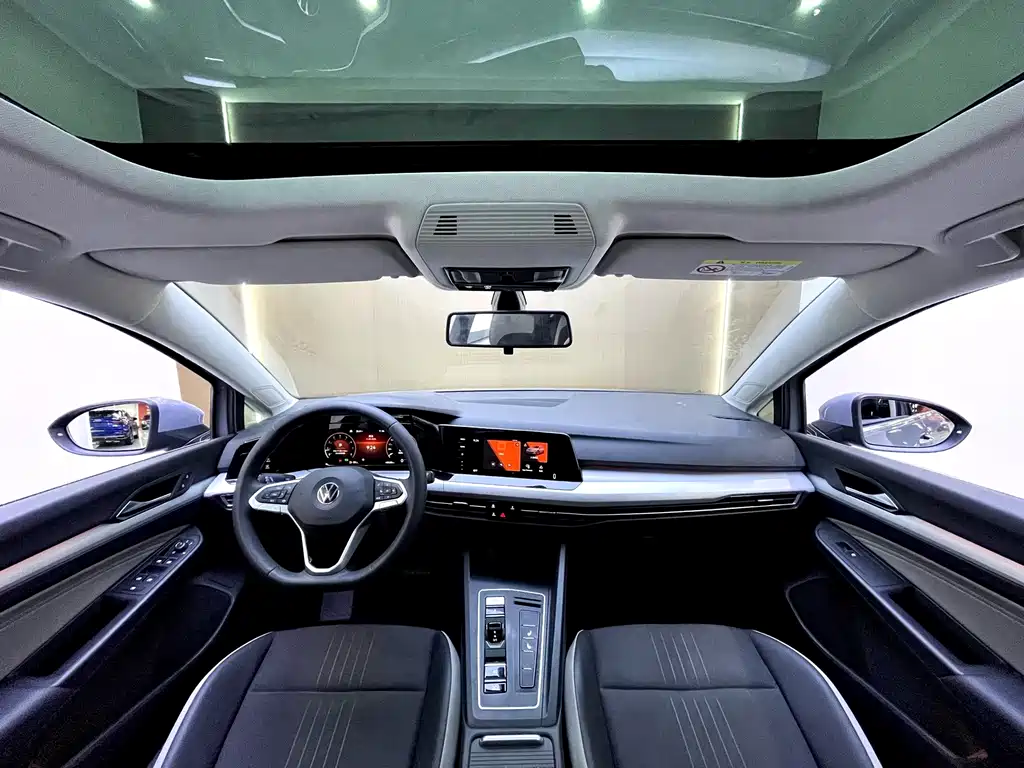 Volkswagen Golf — миниатюра 12