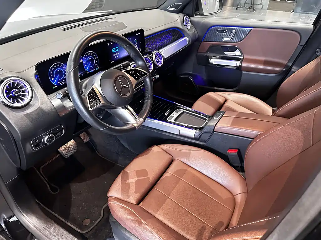 Mercedes-Benz EQB — миниатюра 6