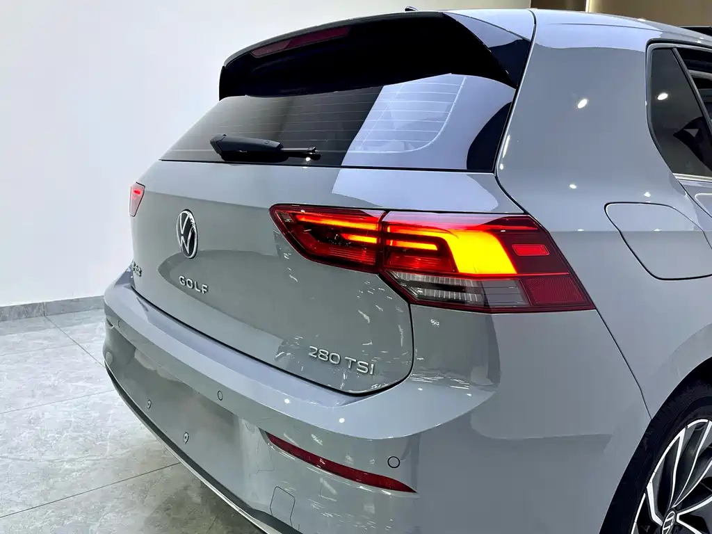 Volkswagen Golf — миниатюра 16