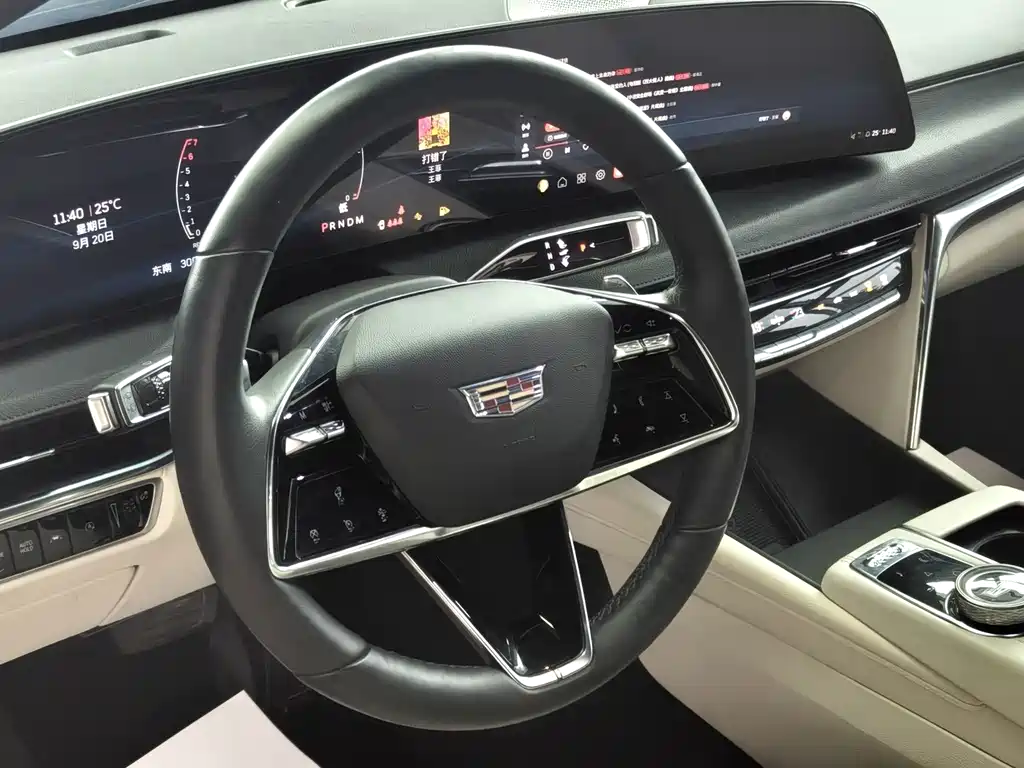 Cadillac CT6 — миниатюра 8