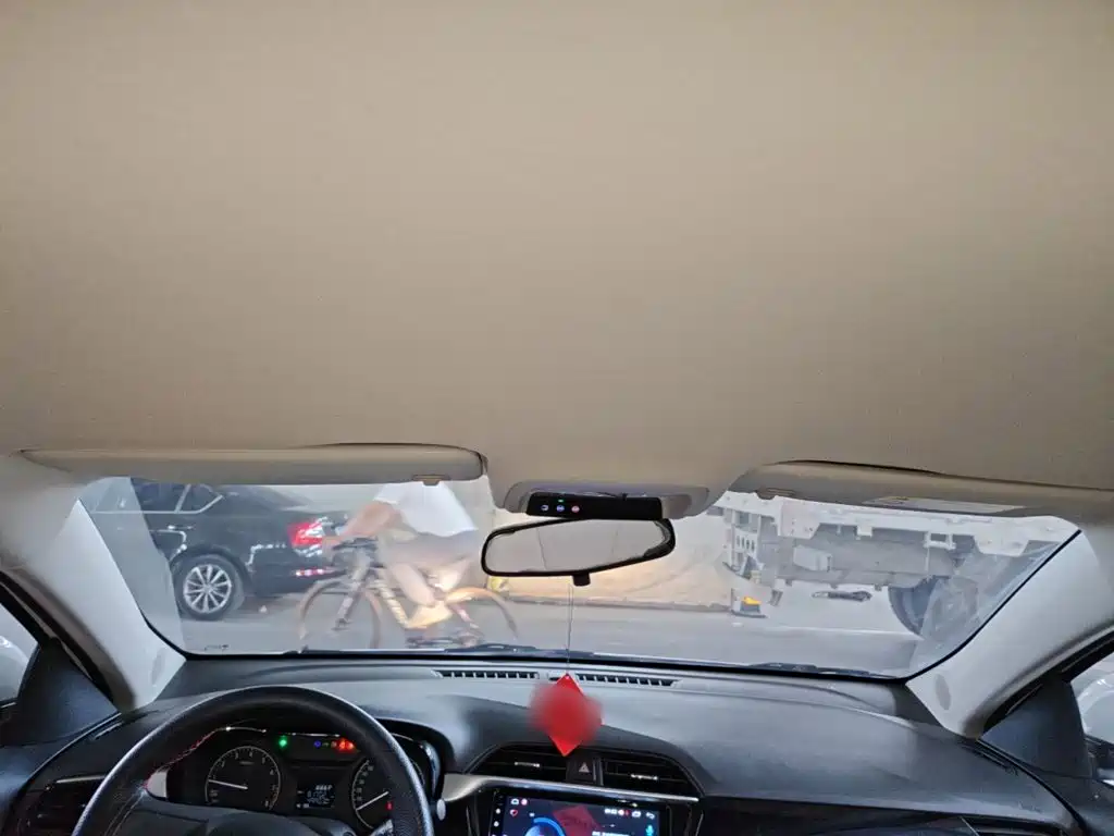 Buick Excelle — миниатюра 14